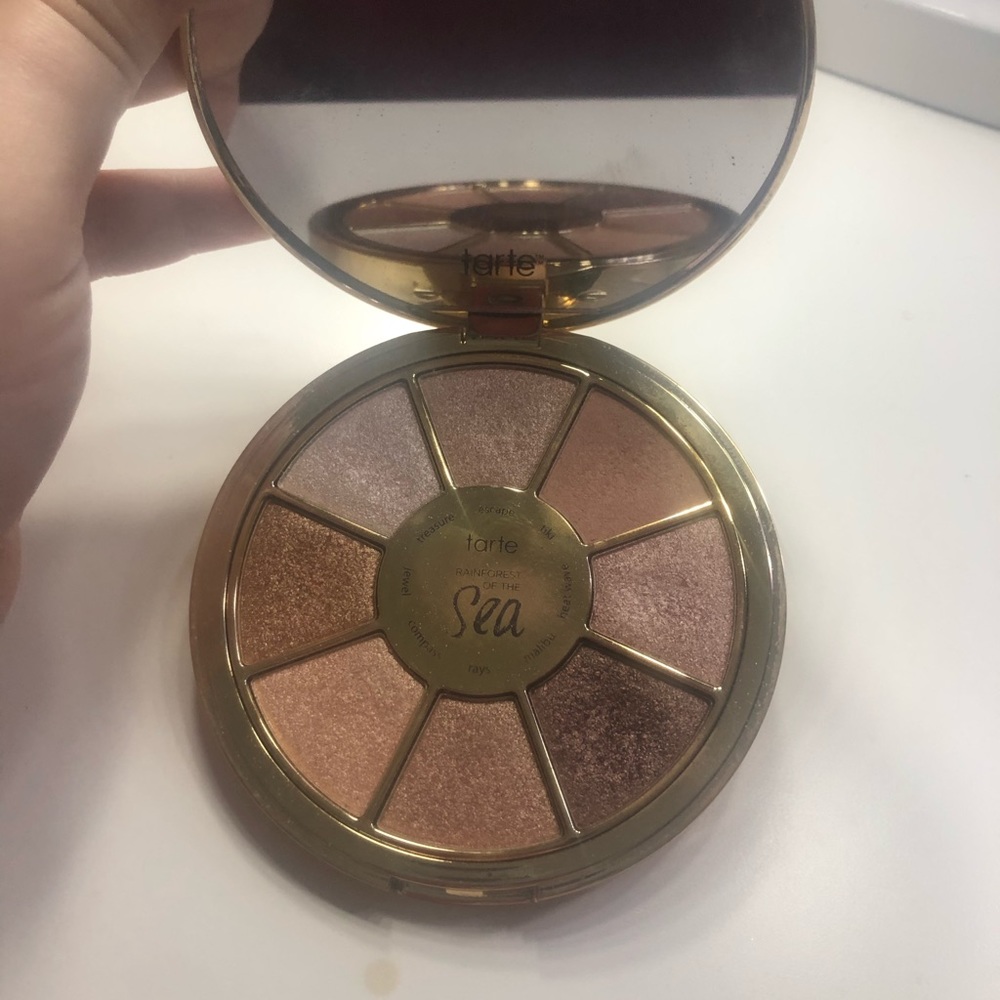 tarte under the sea pallete